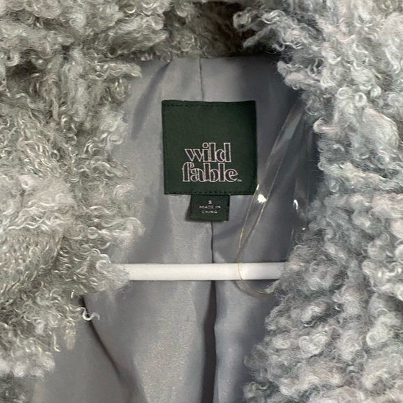 Oversized Fuzzy Coat - Picture 3 of 4